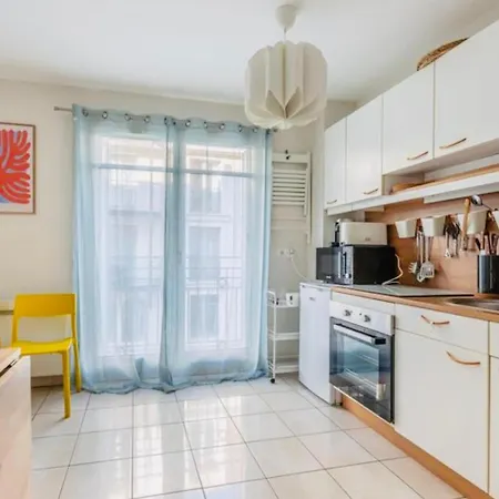 Apartment A Pied Et Centre Cosy